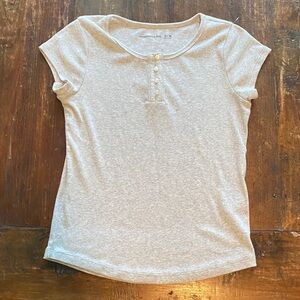 Abercrombie Kids Super Soft Girls Gray Short Sleeve Henley Top, Size 15/16